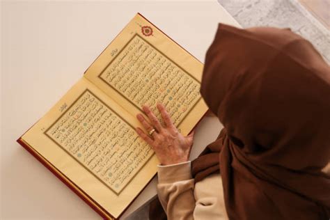 70,000+ Quran Stock Photos, Pictures & Royalty